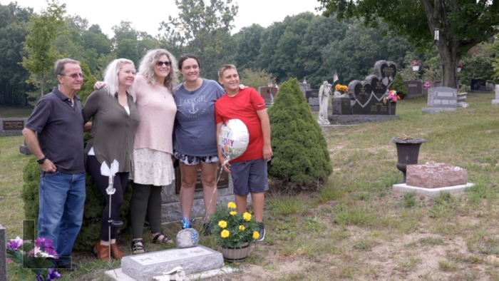 ‘We want to just help families,’ Oliver’s Stones donates headstones to families who suddenly lose a loved one